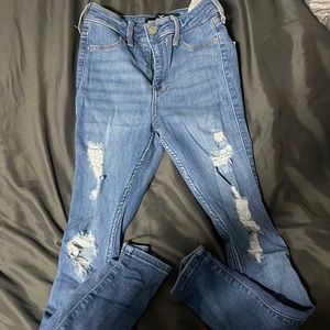hollister ripped jeans